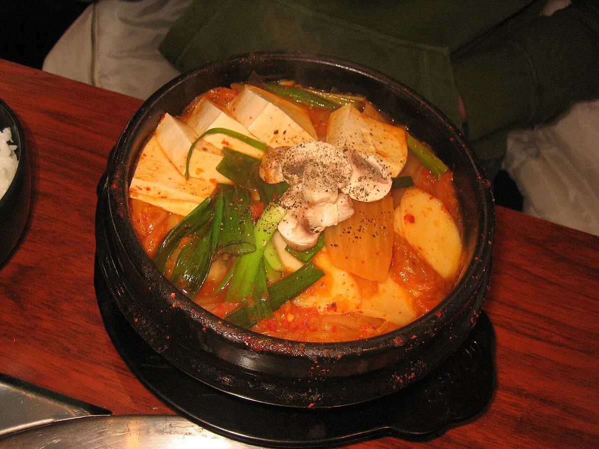 돼지고기 김치찌개